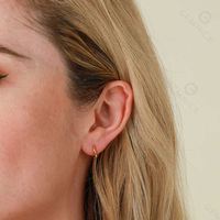 Gemnel Daily Wear Boucle d'oreille en argent sterling 925 Huggie