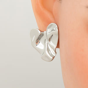 Fashion <b>Stud</b> Earrings Wave Geometry Electroplated 18K Gold <b>Titanium</b> Steel Party Jewelry Women's Earrings EH11210 - Product Image 4