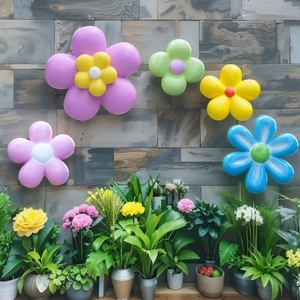 Escultura de Tulipán de Fibra de Vidrio Resistente para Exteriores, Arte Floral Personalizado de FRP para Jardín, Área Escénica, Decoración, Estatua para Fotos - Product Image 5
