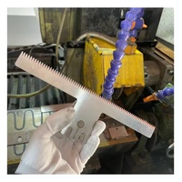Lames de coupe de sac en plastique pour collation alimentaire automatique Couteau à dents pour biscuits et barre de chocolat Machine à emballer Ligne de production