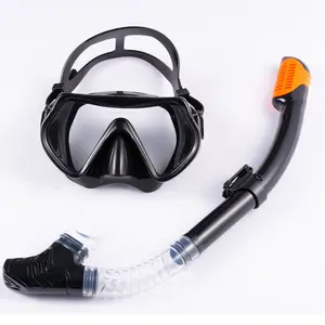 Pabrik grosir langsung nyaman snorkel dan silikon anti-kabut Masker pakaian selam cocok untuk aktivitas Selam Bawah Air