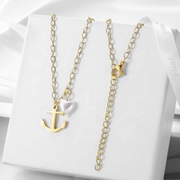 Collier pendentif en forme de cœur avec ancre vintage en laiton plaqué or 18 carats et perle Gemnel