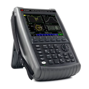 เครื่องวิเคราะห์เครือข่าย RF แบบพกพา FieldFox รุ่น N9923A, 4 GHz และ 6 GHz - Product Image 1