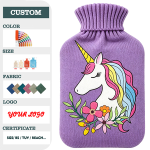 Bolsa de Agua Caliente de Goma de Buena Calidad y Económica de 2l con Funda Tejida de Unicornio - Product Image 2