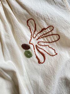 Custom Made Childlike Fun Bordado Lino Sólido Sin mangas Camiseta sin mangas Frente Transpirable Mujeres ODM OEM Moda Alta calidad - Product Image 4