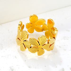 Anillos Ajustables de Acero Inoxidable con Baño de Oro de 18k, Personalizables, Resistentes al Agua, con Diseño de Flor, para Mujer, Venta al Por Mayor - Product Image 5