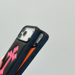 Custodia in Pelle per <span class=keywords><strong>iPhone</strong></span> 17 Air <span class=keywords><strong>con</strong></span> Design 3D Trendy a Croce in Rilievo, Compatibile <span class=keywords><strong>con</strong></span> <span class=keywords><strong>iPhone</strong></span> 13 14 15Pro Max Heart 16 Plus - Product Image 5