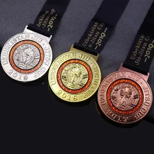 יצרנים מותאם אישית מתכת אבץ סגסוגת זהב מצופה כסף נחושת מדליות ג 'ודו ג 3D מדליות עם סרטים