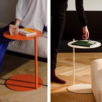 Table d'appoint, table basse, table d'angle, table de chevet, mini table nordique simple et tendance, petite table d'ordinateur en fer pour balcon, salon