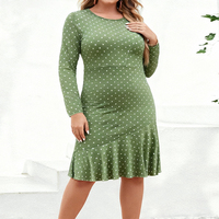 Robe décontractée en tricot pour femmes grandes tailles de haute qualité, coupe ajustée, design à volants, imprimé à pois, style doux, polyester, vert matcha