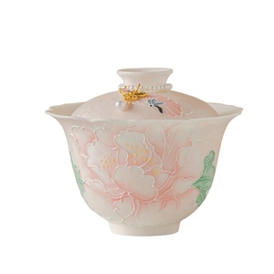 Bol à thé en porcelaine blanche peinte à la main avec dentelle de pivoine, design élégant et de grande valeur esthétique, pour la préparation du thé à domicile, modèle Two-talent - Product Image 1