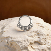 Anneau de septum en acier chirurgical en forme d'éventail avec dentelle, anneau segmenté articulé, anneau de nez, boucle d'oreille pour cartilage et daith, bijou de piercing unisexe