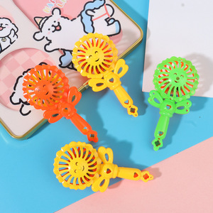 Sonajero de mano con forma de girasol, juguete para bebé, cara sonriente de plástico, 0-24 meses, educativo para la dentición - Product Image 3