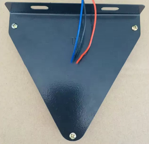 Nouveau feu arrière LED <span class=keywords><strong>triangulaire</strong></span> clair 24V à clignotement haute intensité pour camions lourds – Meilleures ventes - Product Image 3