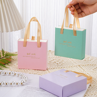 Boîte cadeau de luxe rose pour bijoux, personnalisée avec logo doré estampé à chaud, ruban rose et poignée, petit sac de shopping pour bijouterie