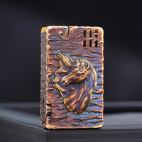 Briquet à kérosène coupe-vent en cuivre sculpté à la main, motif licorne, style antique et rétro, élégant et tendance, cadeau haut de gamme, allumage à un clic