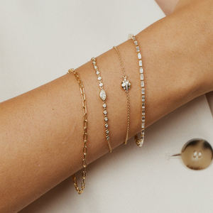 Bracelet en diamant Mossanite taillé Marquise Bracelet de tennis en faux diamant cultivé en laboratoire réglable - Product Image 1