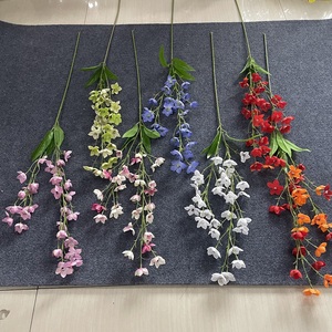 Delicato Fiore Artificiale di <span class=keywords><strong>Campanula</strong></span> a Stelo Singolo a Prezzo all'Ingrosso per Decorazioni Romantiche di Matrimoni, Giardini e Vasi Primaverili - Product Image 1