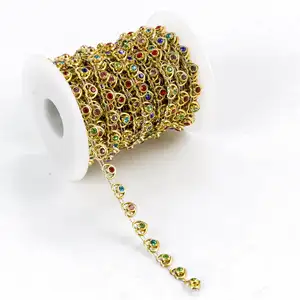 Corrente de strass base de coração, corrente de ouro com pedras para costurar roupas, 10 jardas, rolo