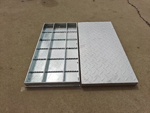 Durable 304 Stainless Steel Recessed <strong>Manhole</strong> <strong>Cover</strong> Anti-Slip Checkered Plate for Industrial Use - Product Image 6