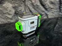 Niveau laser 12 lignes niveau laser auto - nivelant à 360 degrés pour une utilisation dans les bâtiments industriels