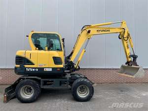 Pelleteuse multifonction sur chenilles originale de la Corée Hyundai 55w-9 Hyundai à haut rendement en bon état en vente - Product Image 6