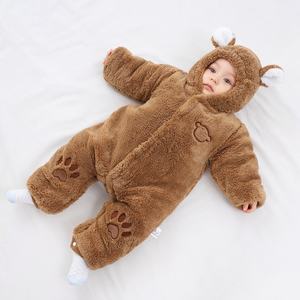 Automne hiver bébé chenille vêtements épaissi Heattech barboteuse polaire-doublé kaki pyjama avec fermeture à bouton pour les nouveau-nés - Product Image 5