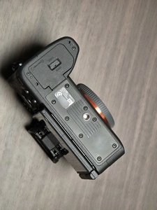 Appareil photo hybride Sony <span class=keywords><strong>A7R</strong></span> <span class=keywords><strong>V</strong></span> 8K 61,0 MP, 95 % neuf, pour photographie de paysage et d'architecture - Product Image 6