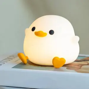 Lámpara de mesa de silicona creativa de pato para niños, luz de sueño nocturna recargable por USB para dormitorio para niños