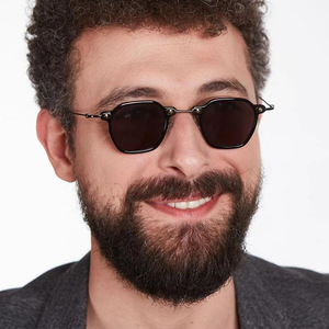 2023 New Fashion Cross-Border European and American Retro Sunglasses <b>Small</b> Frame Polygonal Metal Lenses with UV400 Attribute - Product Image 1