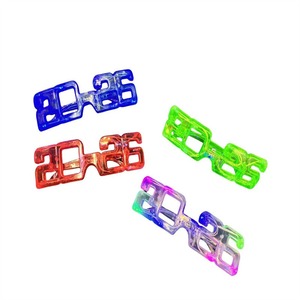 8 đèn 2026 kính chiếu sáng kỹ thuật số, 8 đèn tiệc mừng năm mới, Đèn Led nhấp nháy đồ chơi - Product Image 1