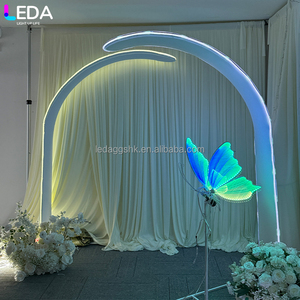 LEDA Fournitures de décoration pour événements intérieurs, nouveau design moderne, arche blanche en tissu LED avec fond métallique pour mariage - Product Image 4