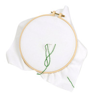 Mini cadre à broder en plastique extensible simple - Accessoire de couture portable durable et écologique pour le tricot à la main et la broderie