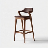 Chaise de bar de luxe moderne en bois massif avec base chromée, siège en cuir, dossier haut réglable, pour bar à domicile, hôtel, restaurant
