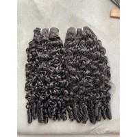 Lots de Cheveux Naturels Bouclés Birmans en Gros, Pas Chers, 10-30 Pouces, Cheveux Humains Vierges Bouclés avec Cuticules Alignées