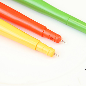 Creative Chili Pepper Shape Ballpoint Pen Plastic Shell Standard Size Office School Use - Product Image 3