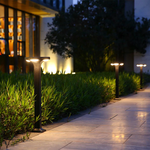 Ad alta luminosità in alluminio LED solare giardino luci impermeabile passerella esterna dissuasore e prato sentiero per il paesaggio - Product Image 1