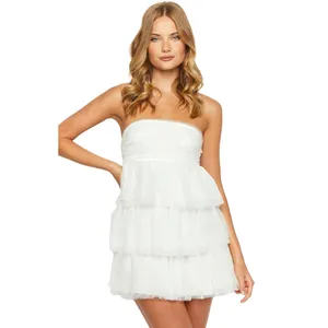 فستان أبيض أنيق جديد بظهر مكشوف وبتصميم مطاطي من قماش الشيفون والتل فساتين المرأة للعطلات وأعياد الميلاد