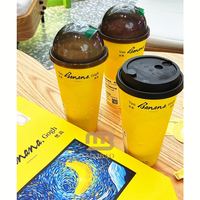 Gobelet en plastique PP de 24 oz avec étiquette moulée, impression jaune personnalisée, pour boissons froides à emporter (soda, café, jus, thé au citron, boba) et manchon unique