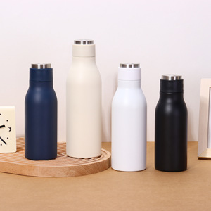 Sports Water Bottle 304 Stainless Steel Vacuum Insulated Portable Direct Drinking Large Capacity Screw Cap Black White Blue - Product Image 1