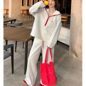 Set Micro ricamato rosso con taglio colorato Casual da donna primavera 2025: felpa oversize con cappuccio e pantaloni a gamba larga - Product Image 5