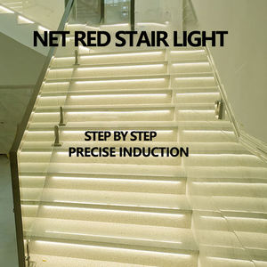 مصباح سلم داخلي آلي بمستشعر حركة مع تحكم، مصباح سلم بمصباح LED لخطوات القدم - Product Image 2