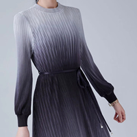 Robe décontractée pour femme de haute qualité, couleur dégradée, nouvelle collection 2026, coupe ajustée, manches longues, avec ceinture, plissée, élégante