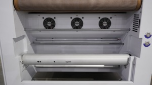 Impresora DTF de 70 cm (24 pulgadas) con 6 cabezales 3200A1 para camisetas y horno agitador con circulación de polvo - Product Image 2