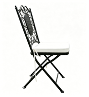 Chaise pliante vintage en fer forgé noire avec coussin pour jardin, mariage, événement, ou réception