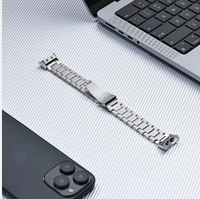 Bracelet de montre en titane Milanese Loop de qualité supérieure, poli, confortable et respirant pour Apple Watch 44 mm, 45 mm, 49 mm