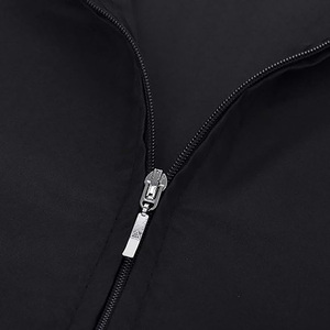 Bata de salón de <span class=keywords><strong>peluquería</strong></span> impermeable poliéster nuevo estilo logotipo personalizado para salones de belleza y bata de peluquero sin mangas - Product Image 4