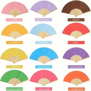Éventail pliant personnalisé de couleur unie pour l'été, en bambou sculpté, style imprimé, idéal pour la décoration intérieure, les mariages, les fêtes et comme cadeau. - Product Image 5