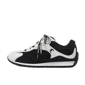 Chaussures décontractées d'été 2025 à enfiler pour hommes et femmes, style tendance, respirantes, en maille filet, polyvalentes et à la mode pour la marche - Product Image 1