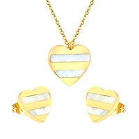Parure de bijoux cœur personnalisée en acier inoxydable plaqué or, étanche, avec pendentif coquillage, collier et boucles d'oreilles pour occasions festives 2025